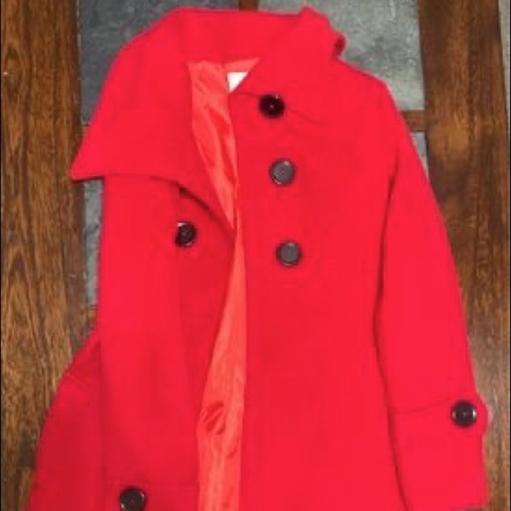Cheery red lined woman pea coat